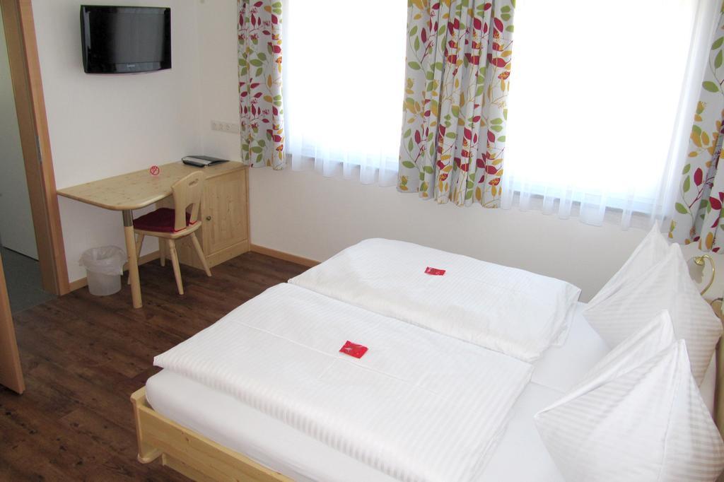 Haus Ofner Am Kreischberg Bed and Breakfast Sankt Georgen ob Murau Værelse billede